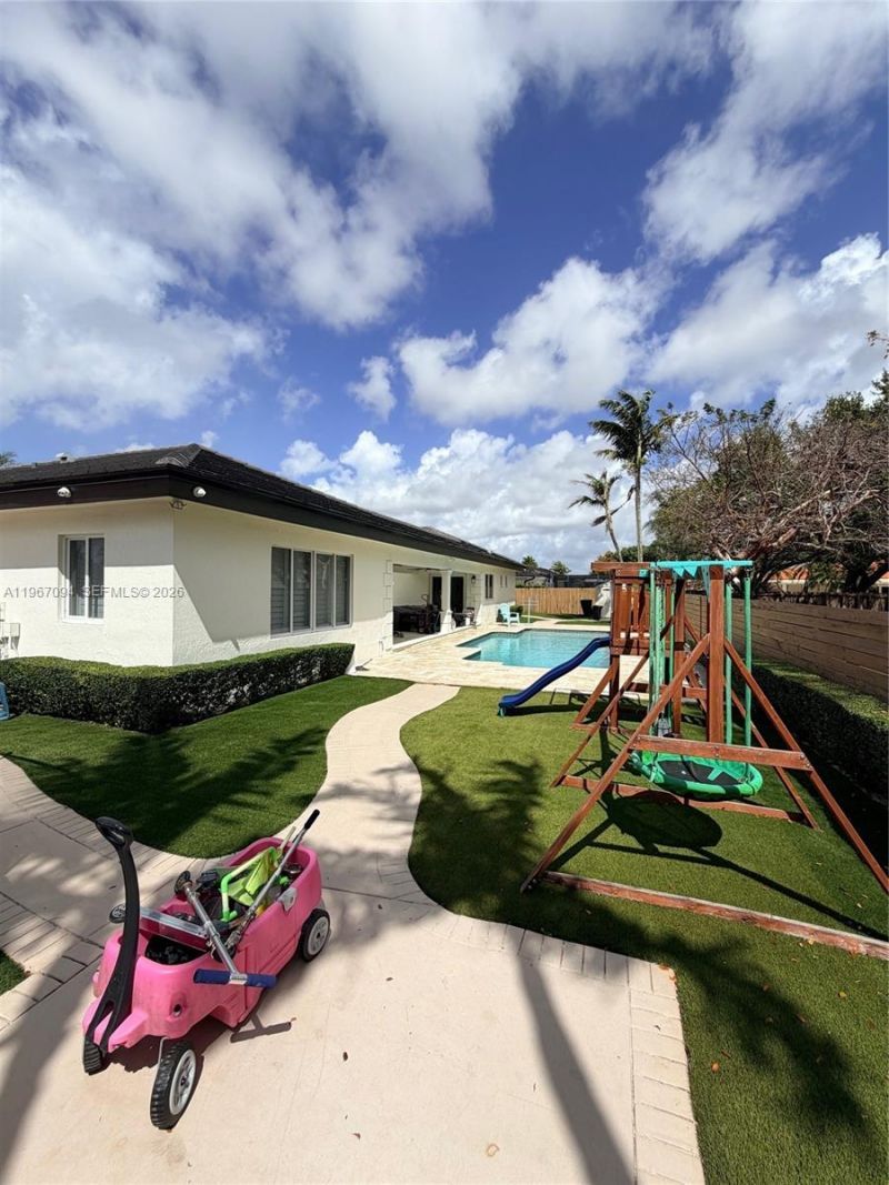 15845 SW 153rd Ave, Miami, FL 33187 Photo