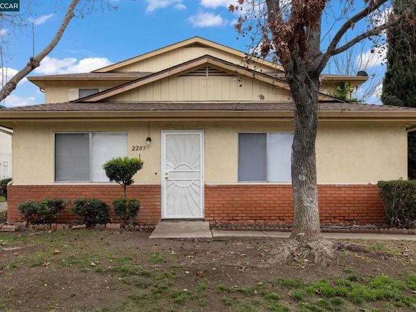 2205 Peppertree Way, Unit 1, Antioch, CA 94509