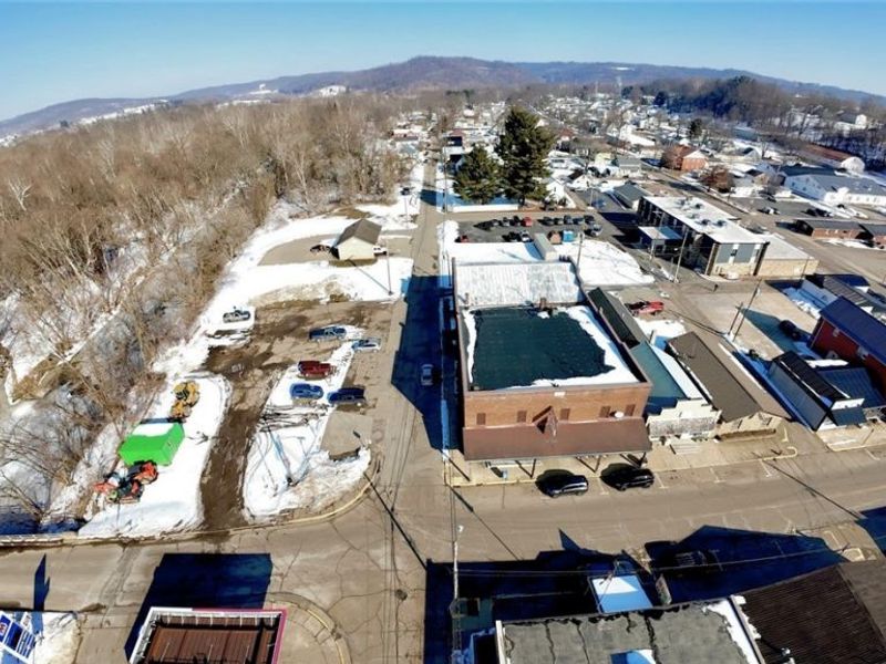 182 West Front Street, Killbuck, OH 44637 Photo 27