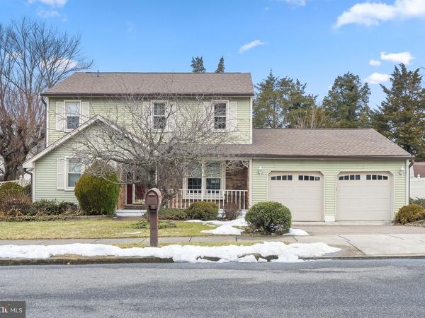 127 HAMPSHIRE DRIVE, WOODBURY, NJ 08096