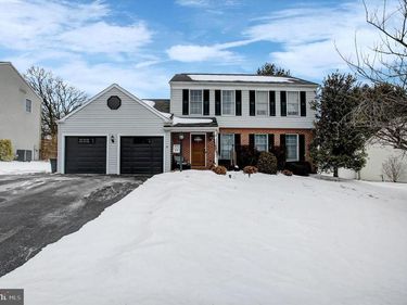 65 RIDGEVIEW DRIVE, ETTERS, PA 17319