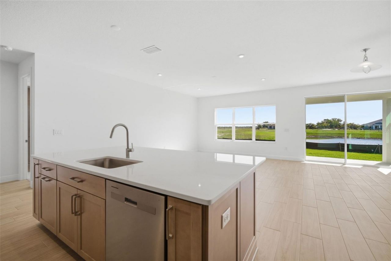 7629 Marina Bay Cove, Palmetto, FL 34221 Photo