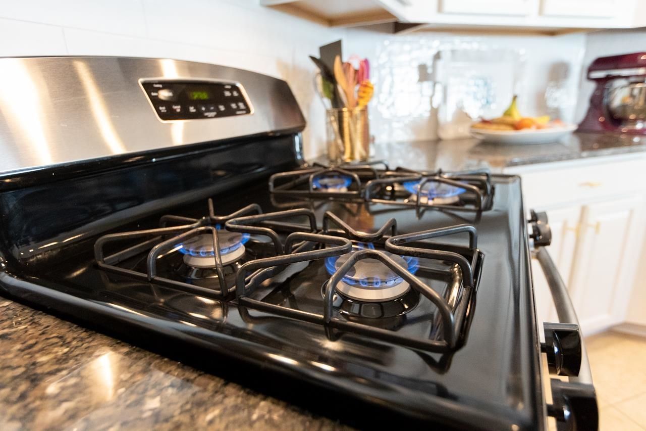 281 Ridge Pointe Dr. Photo 16