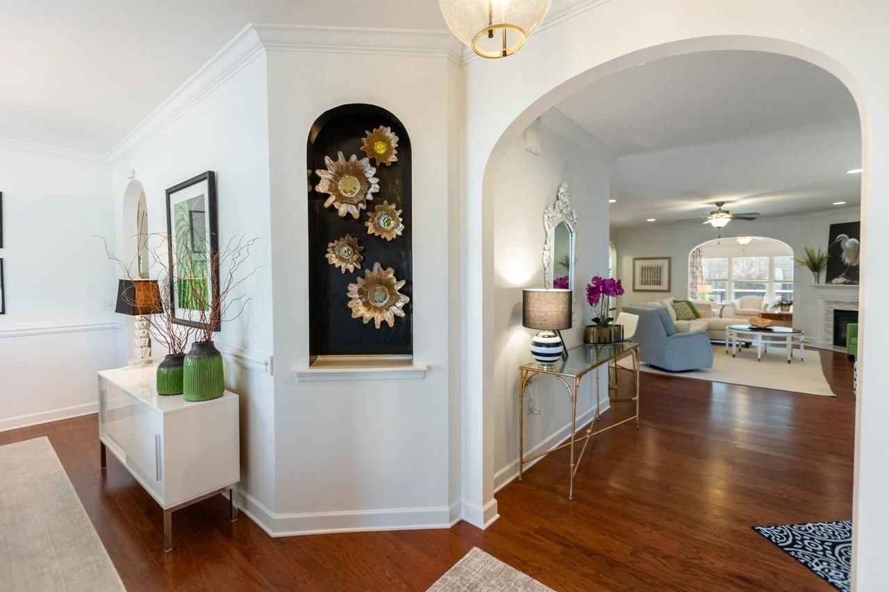 281 Ridge Pointe Dr. Photo 7