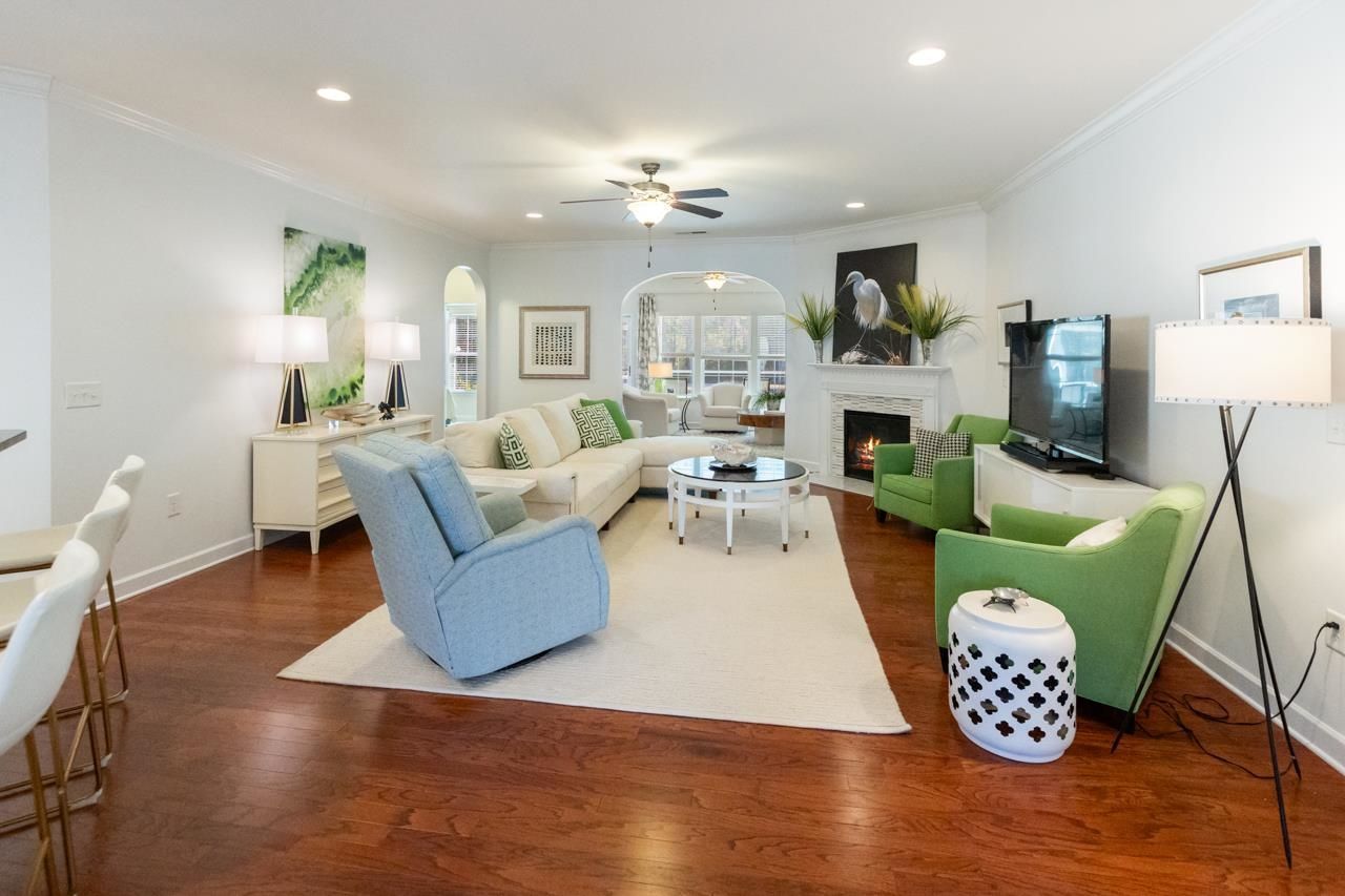 281 Ridge Pointe Dr. Photo 9