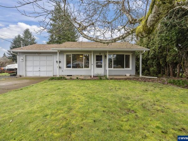 1562 SW Levens St, Dallas, OR 97338