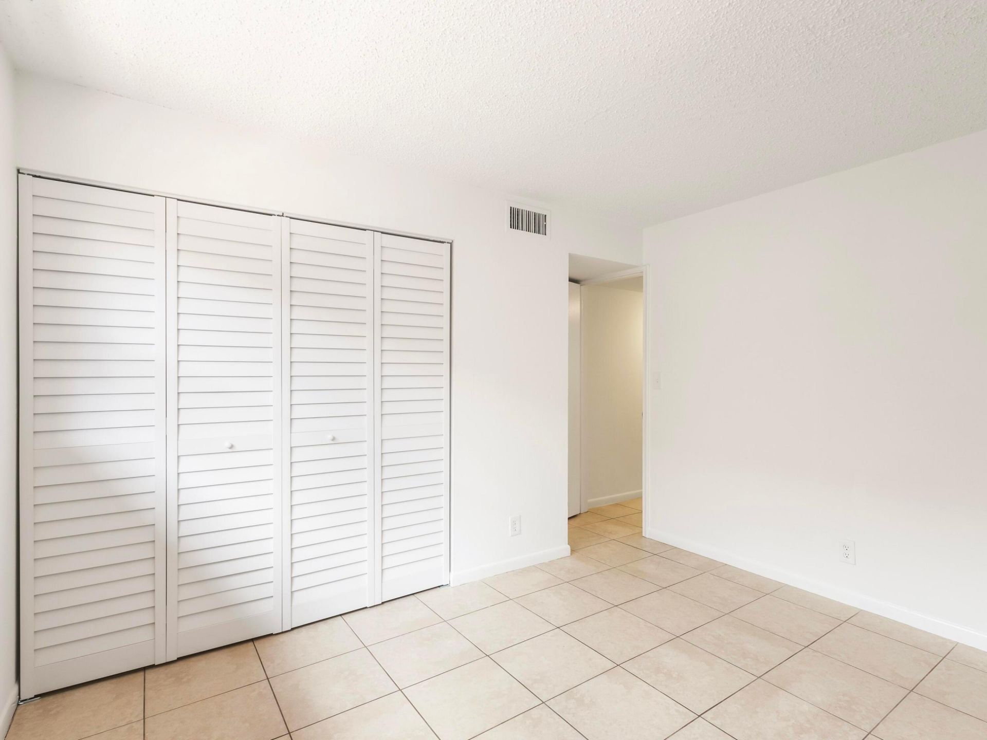 450 SW 2nd Avenue, Unit 2050, Boca Raton, FL 33432 Photo