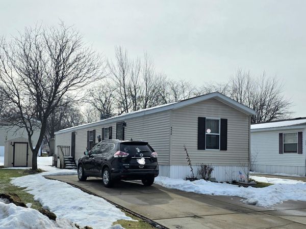 4450 Oakland Drive, Allendale, MI 49401