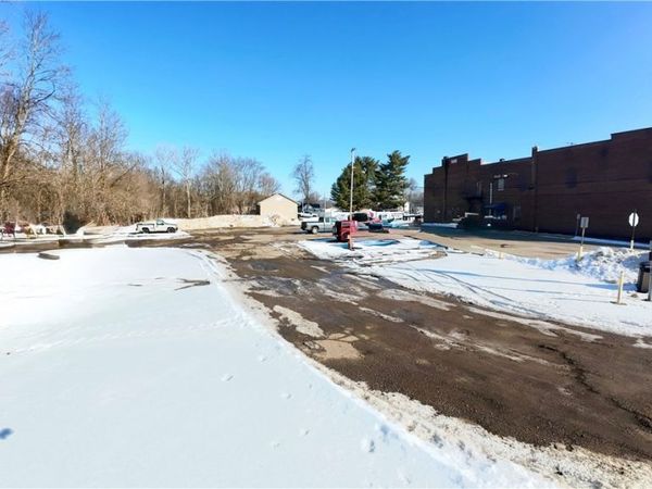 182 West Front Street, Killbuck, OH 44637