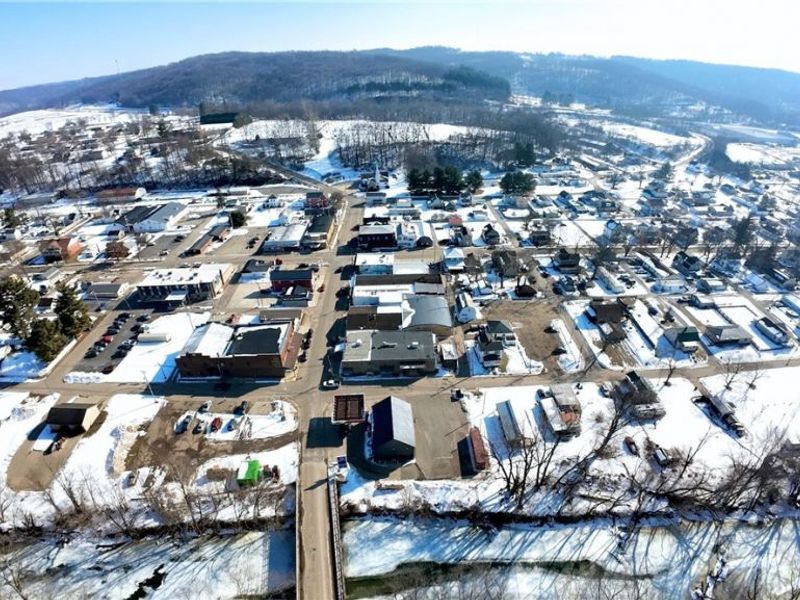 182 West Front Street, Killbuck, OH 44637 Photo 10