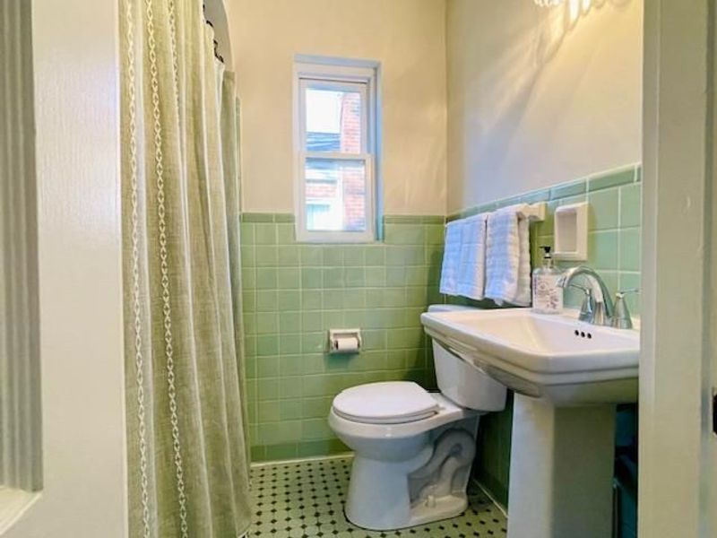 6211 Mayflower Avenue, Golf Manor, OH 45237 Photo 12