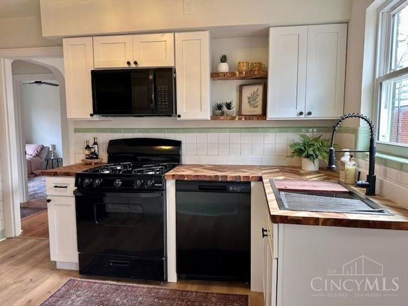 6211 Mayflower Avenue, Golf Manor, OH 45237 Photo 8