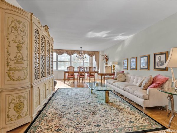 18-65 211 Street, Unit 1F, Bayside, NY 11360