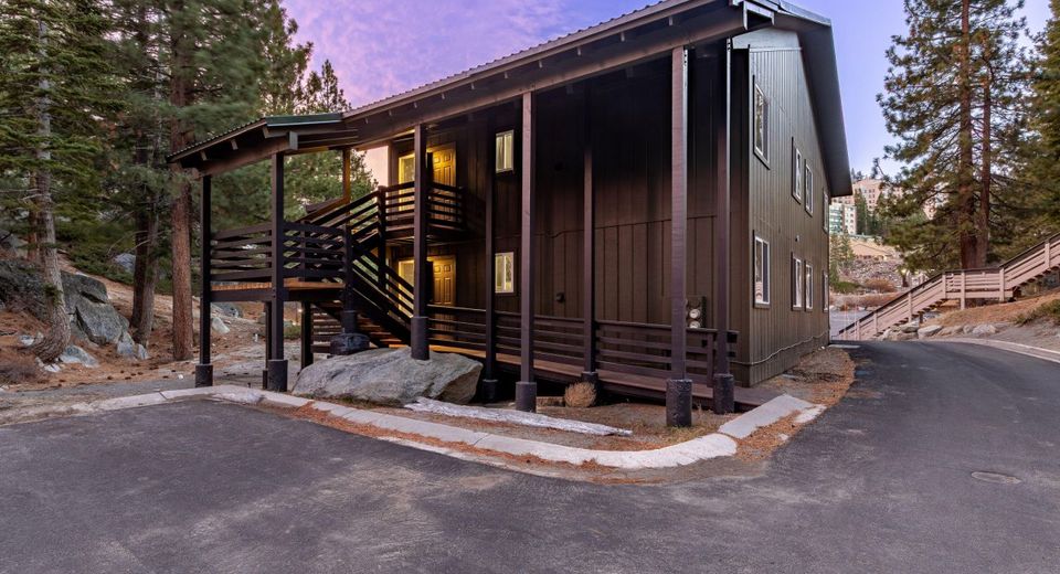 307 Galaxy Lane, Unit B, Stateline, NV 89449 Photo