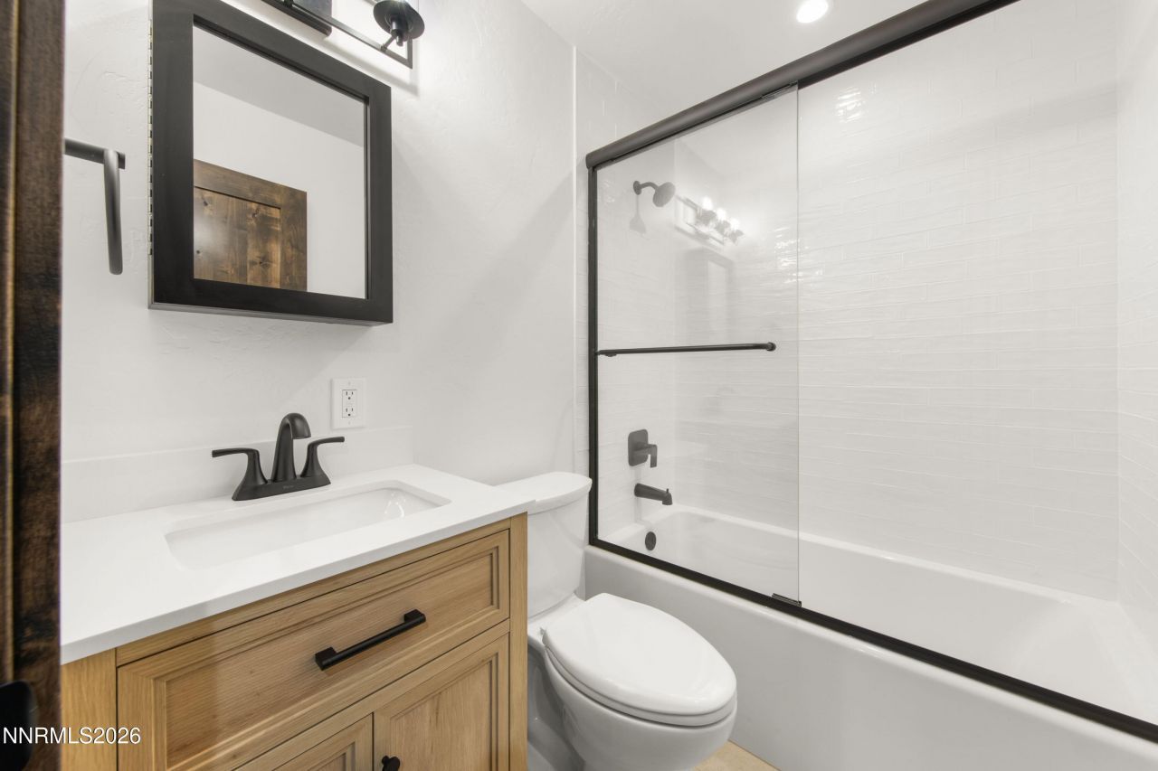 307 Galaxy Lane, Unit B, Stateline, NV 89449 Photo