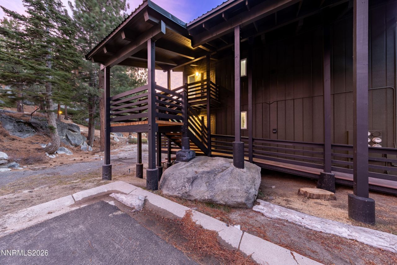 307 Galaxy Lane, Unit B, Stateline, NV 89449 Photo