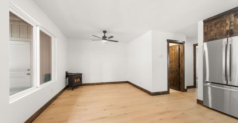 307 Galaxy Lane, Unit B, Stateline, NV 89449 Photo