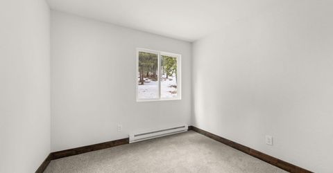 307 Galaxy Lane, Unit B, Stateline, NV 89449 Photo