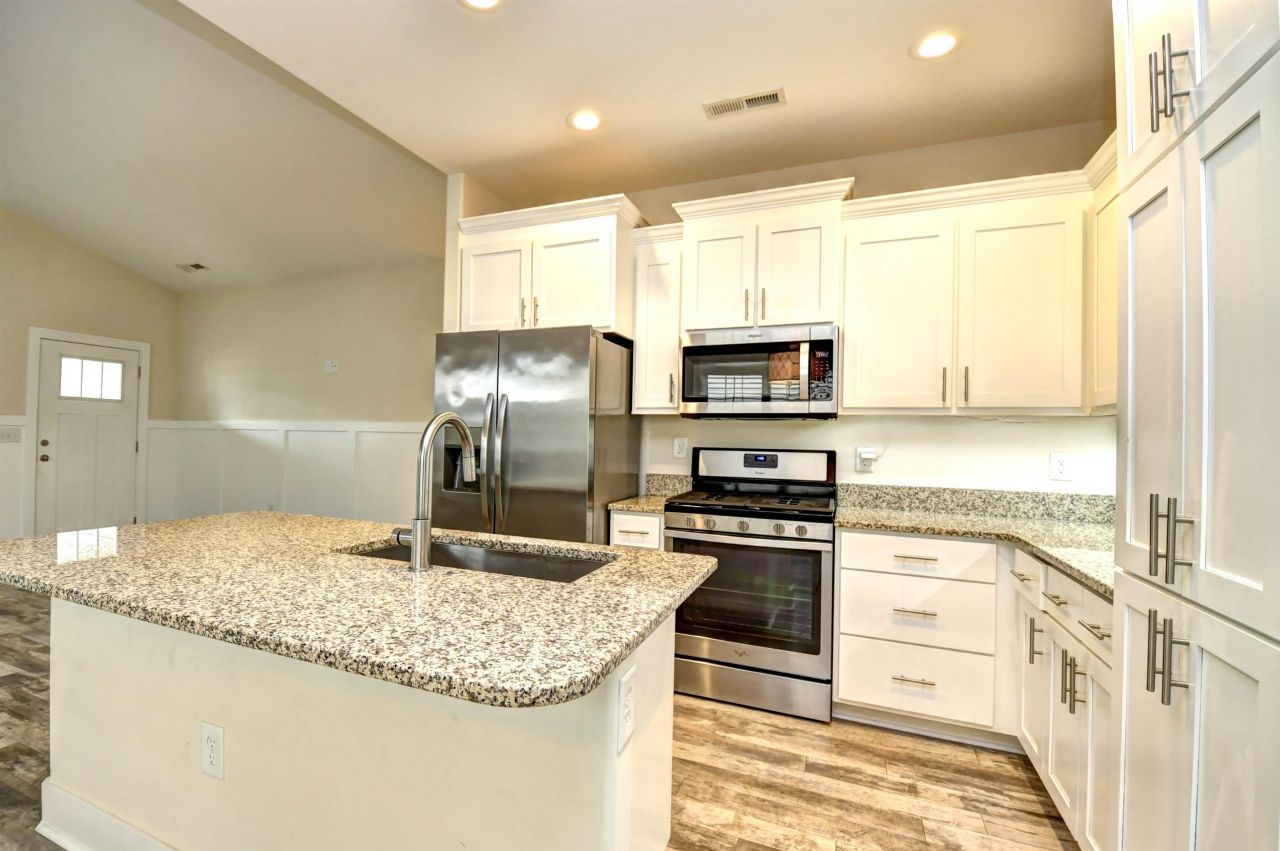 414 Waties Dr. Photo 13