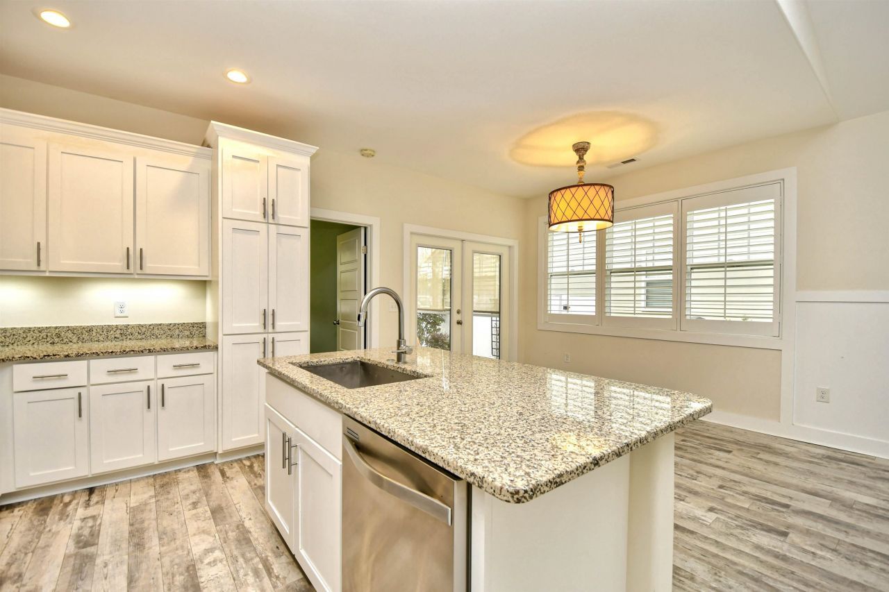 414 Waties Dr. Photo 14