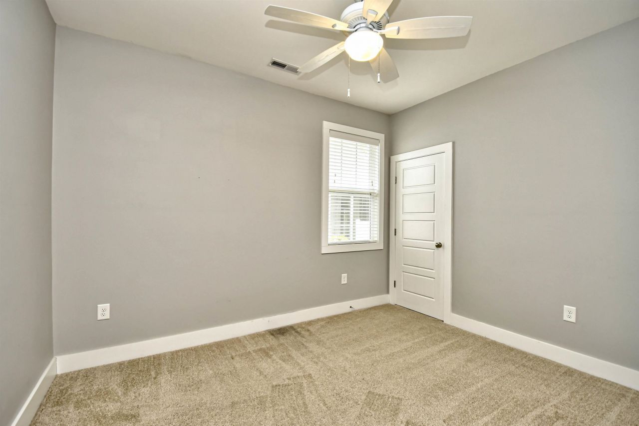 414 Waties Dr. Photo 23