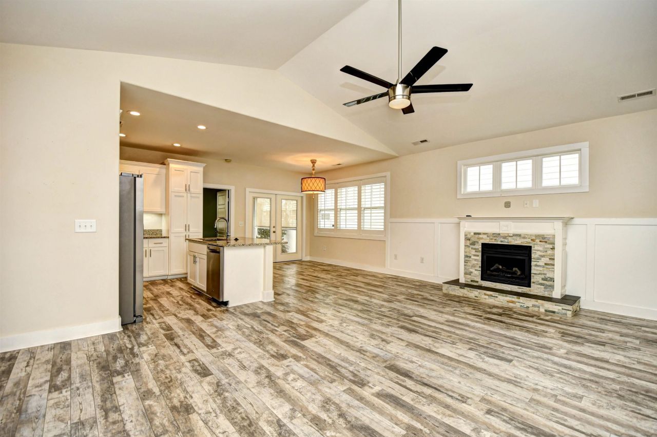 414 Waties Dr. Photo 7