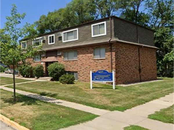 505 8th Street, Ames, IA 50010