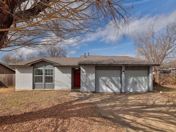 1901 Bradmore DR, Round Rock, TX 78664