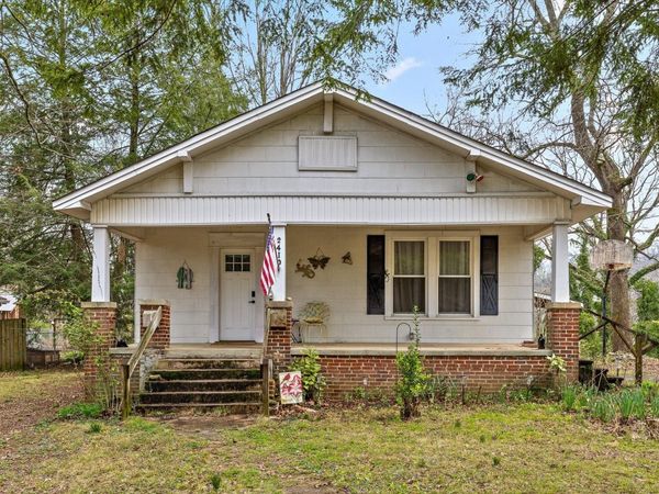 2410 Charlotte Avenue, Chattanooga, TN 37415