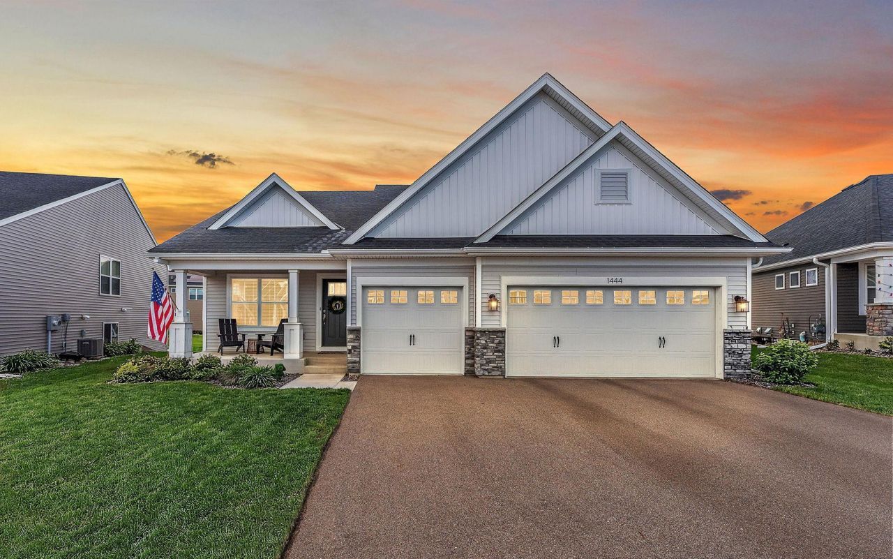1444 Nutmeg Circle, Carver, MN 55315 Main Photo