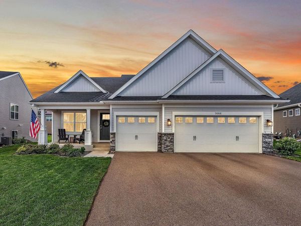 1444 Nutmeg Circle, Carver, MN 55315