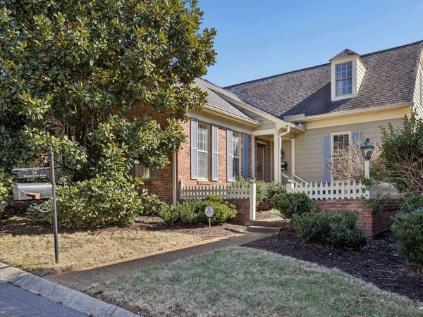 24 Washington Park, Nashville, TN 37205