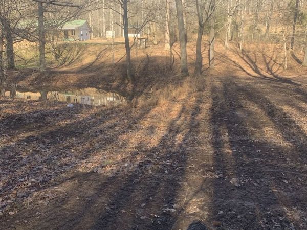 1252 Kelly Rd , Centerville, TN 37033