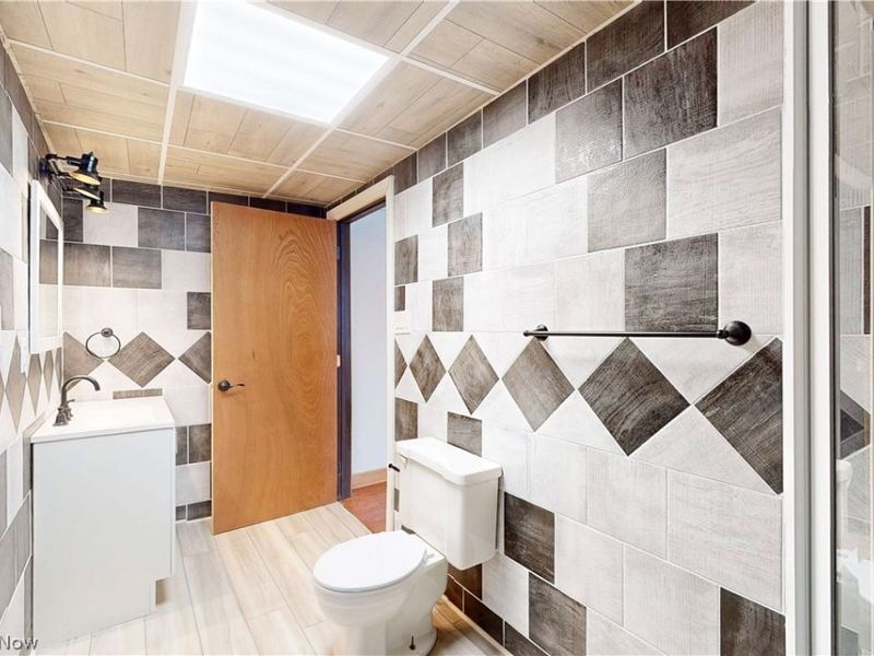 8720 Us-22A, Bloomingdale, OH 43910 Photo 23