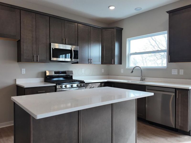 263 Cavanaugh Drive, Commercial Point, OH 43116 Photo 11