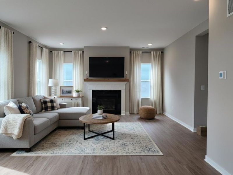 263 Cavanaugh Drive, Commercial Point, OH 43116 Photo 13