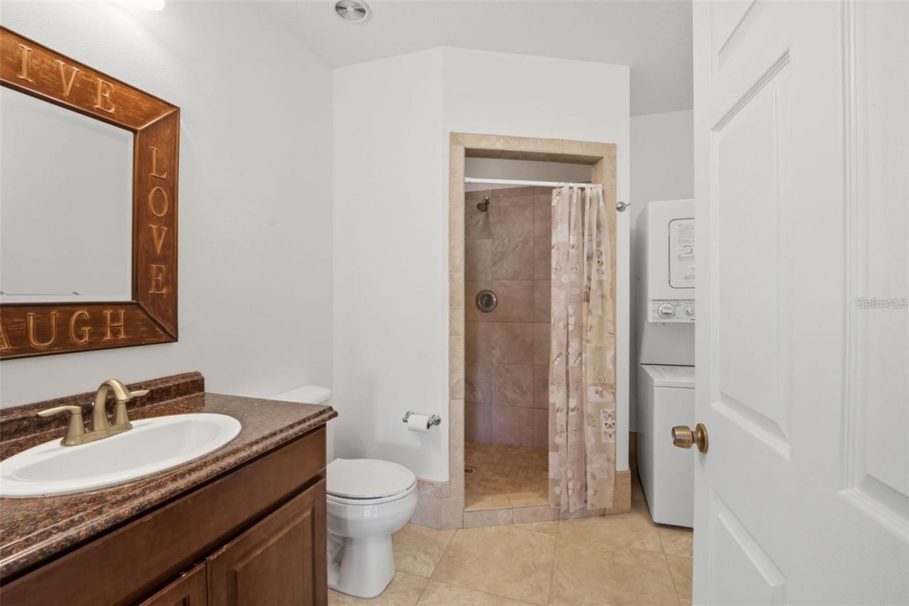 3215 Gulf City Road, Ruskin, FL 33570 Photo