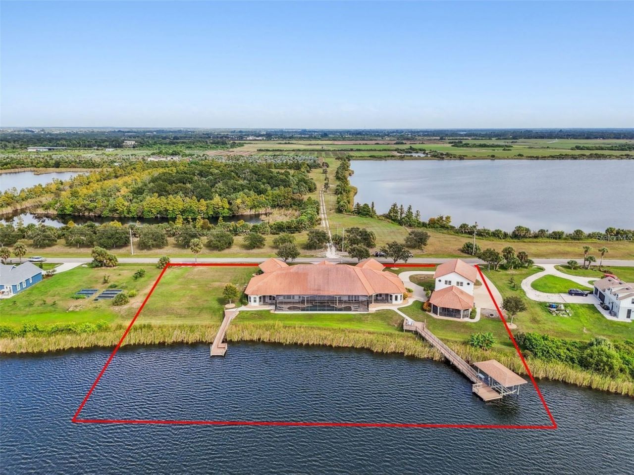 3215 Gulf City Road, Ruskin, FL 33570 Photo
