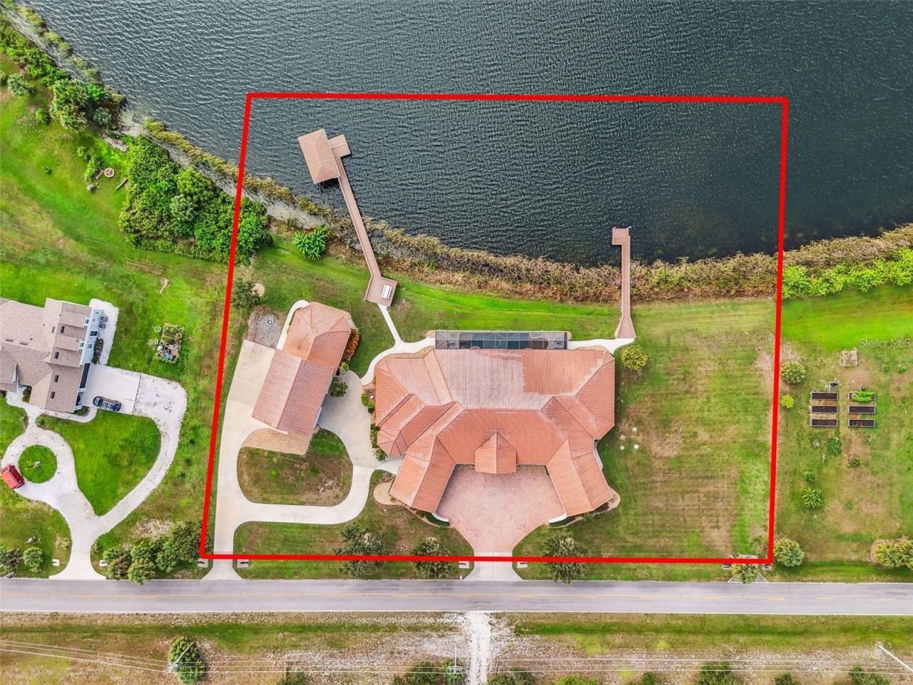 3215 Gulf City Road, Ruskin, FL 33570 Photo