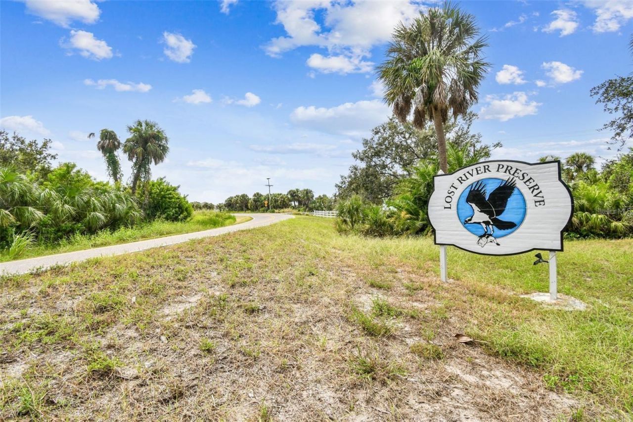 3215 Gulf City Road, Ruskin, FL 33570 Photo