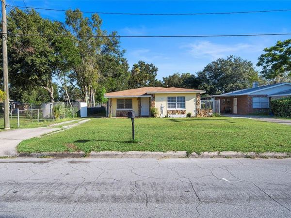 402 TUSCARORA STREET, LAKELAND, FL 33805