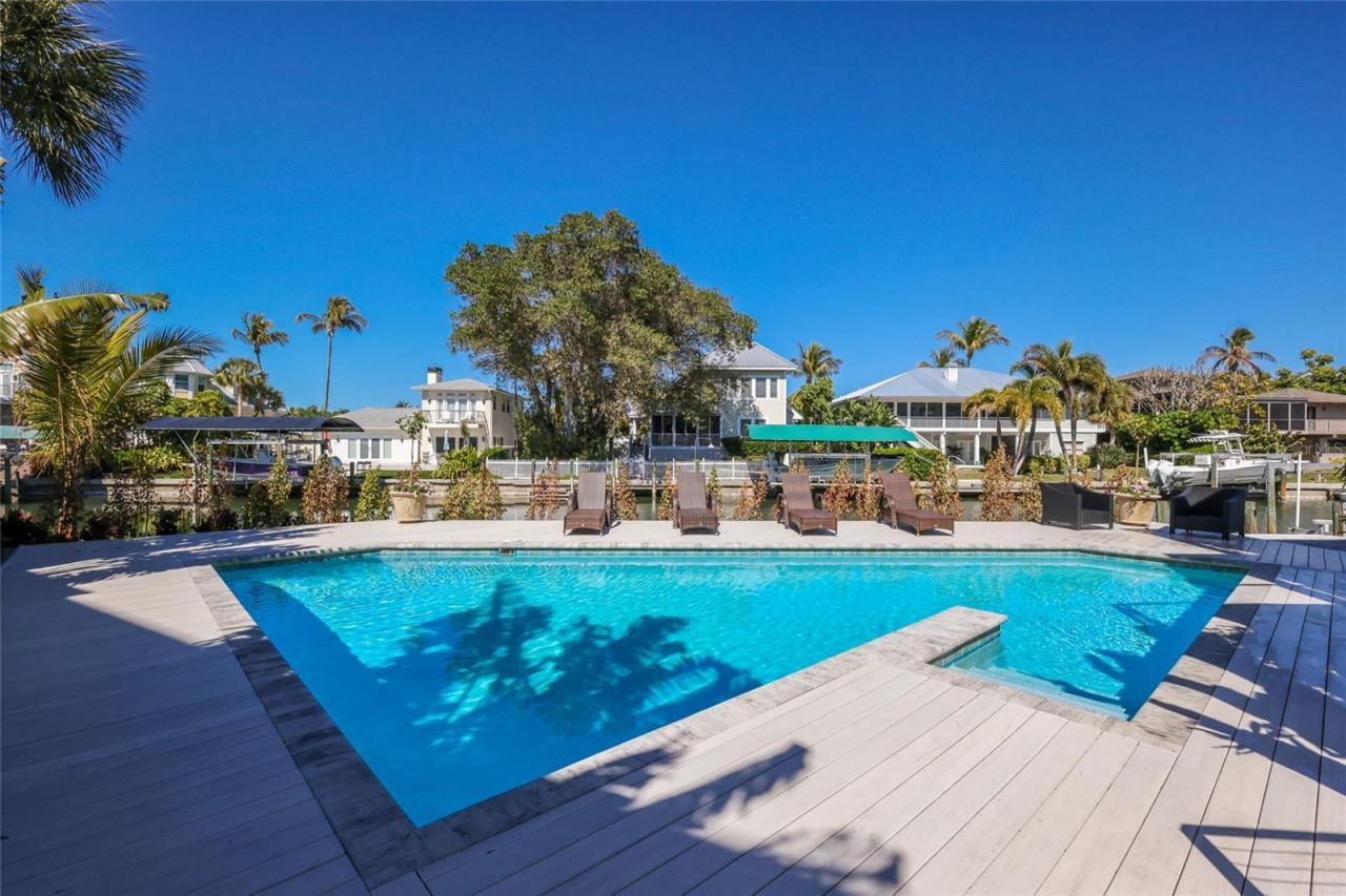 204 Waterways Avenue, Boca Grande, FL 33921 Photo
