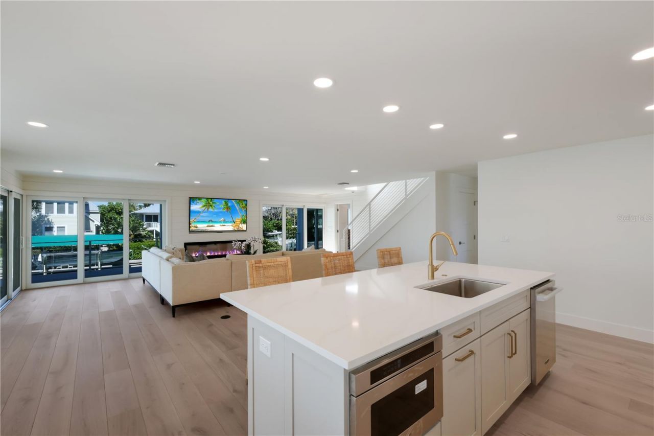 204 Waterways Avenue, Boca Grande, FL 33921 Photo