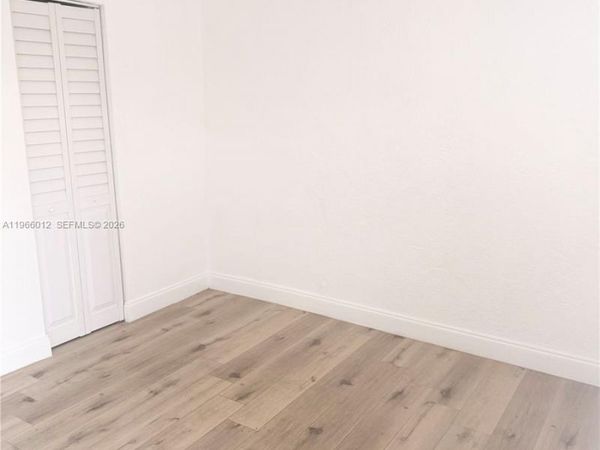 539 NW 1st Ave, Unit 1-8, Hallandale Beach, FL 33009