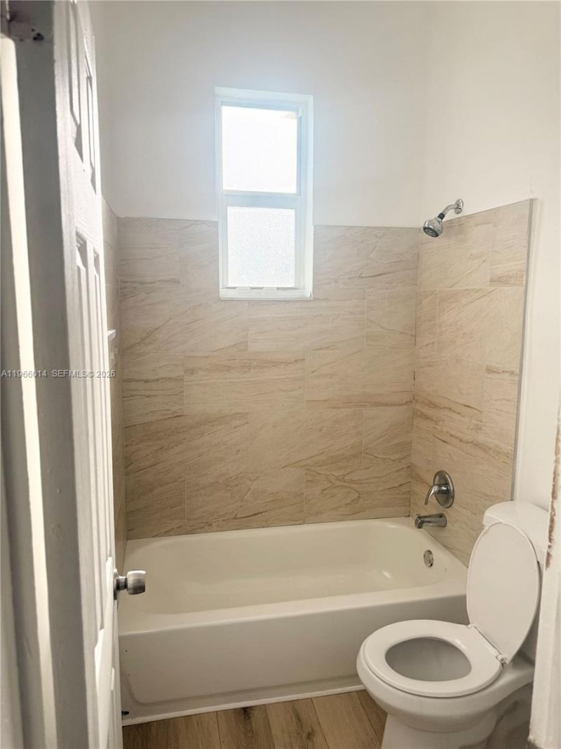 840 NW 10th St, Unit 1-4, Hallandale Beach, FL 33009 Photo