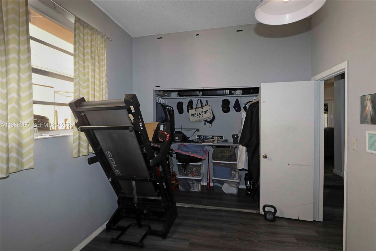 1221 SW 74th Ct , Miami, FL 33144 Photo