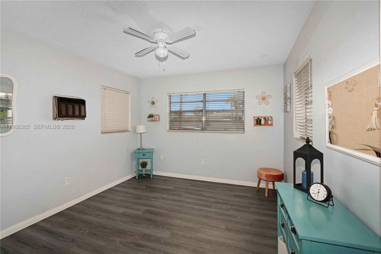 1221 SW 74th Ct , Miami, FL 33144 Photo