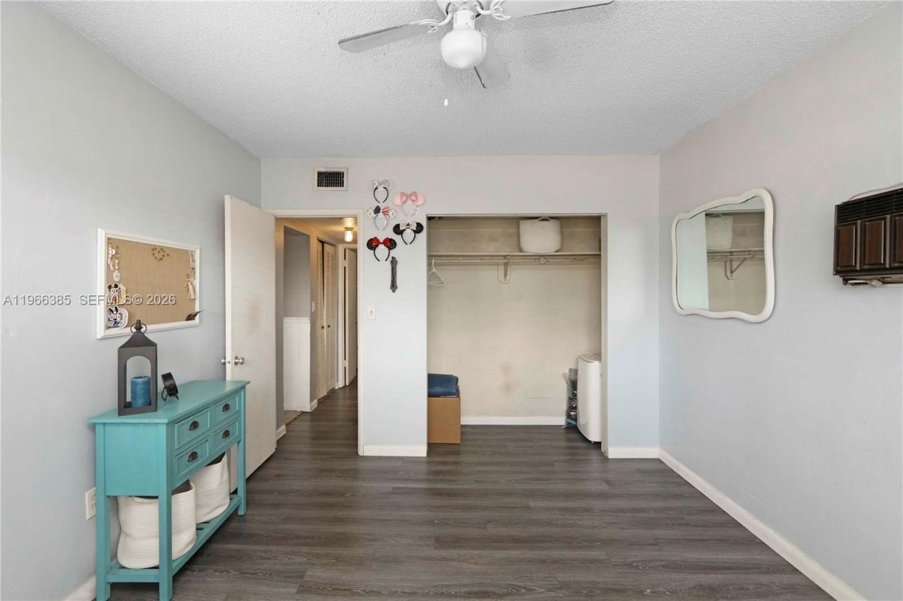 1221 SW 74th Ct , Miami, FL 33144 Photo