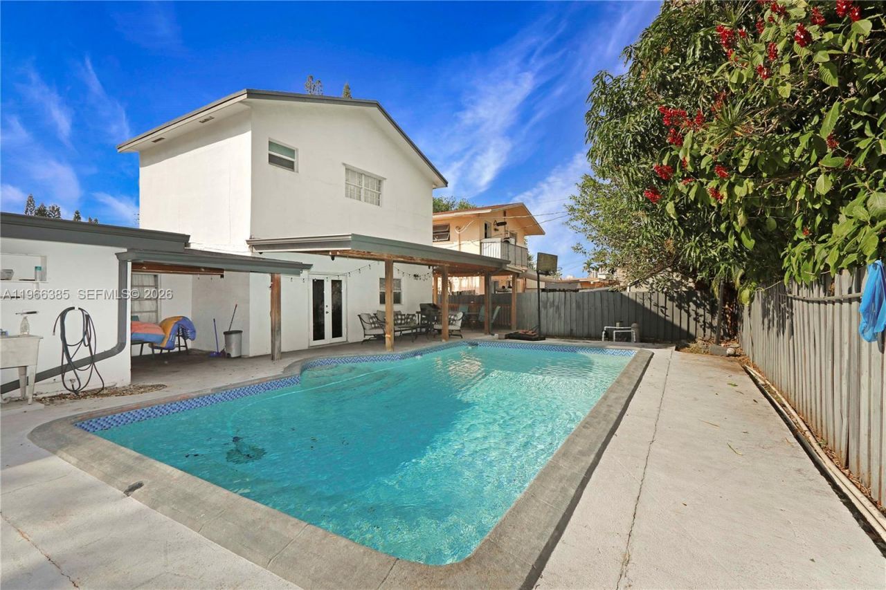 1221 SW 74th Ct , Miami, FL 33144 Photo