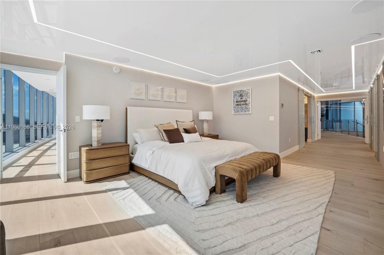 17121 Collins Ave, Unit 4803, Sunny Isles Beach, FL 33160 Photo